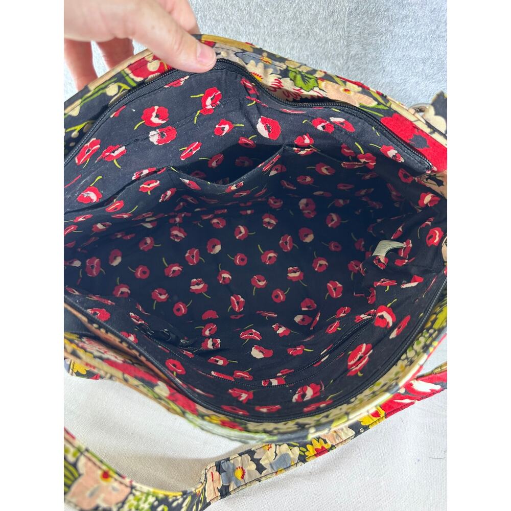 VERA BRADLEY Stephanie Poppy Fields Shoulder Bag Handbag Tote Zippered Pockets - Picture 7 of 8